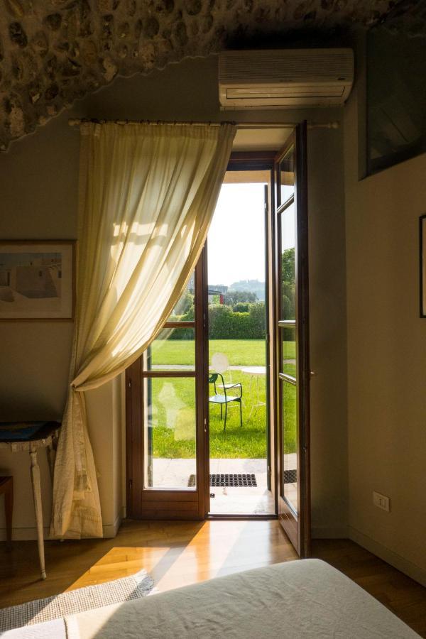 La Guarnigione Apartment Valeggio sul Mincio Bagian luar foto